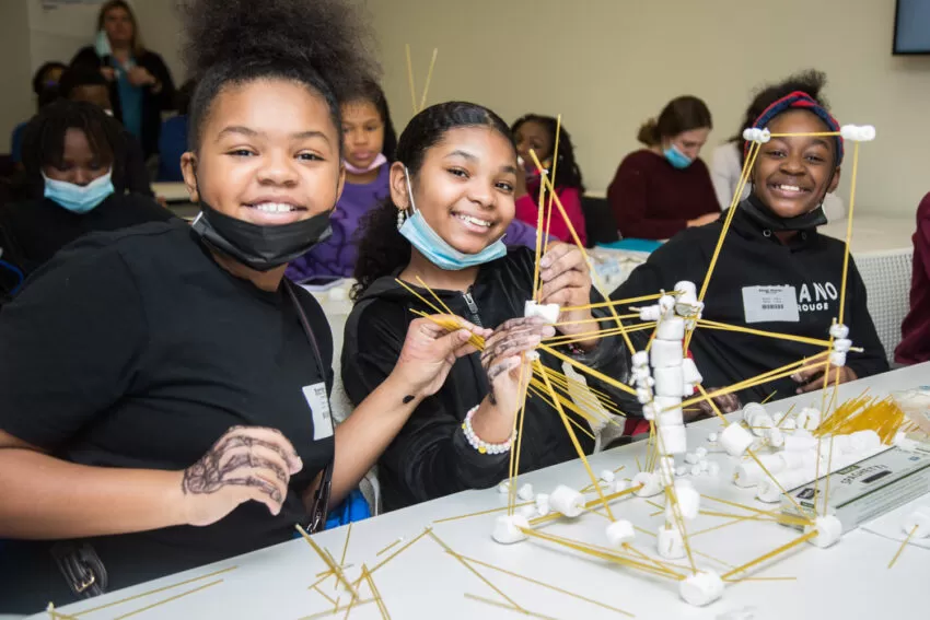 REIMAGINING THE POSSIBLE � Chicago, IL