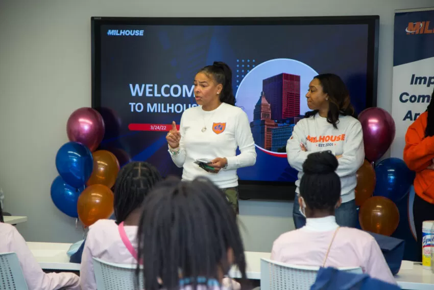 SEEING YOUR SHADOW � Chicago, IL