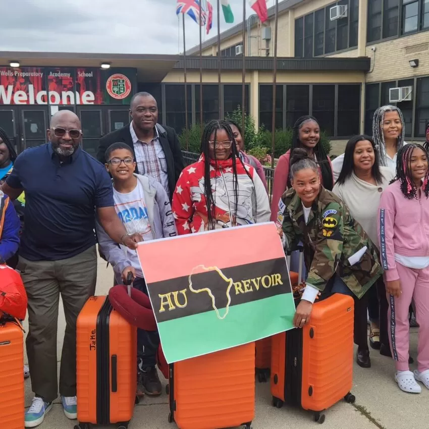 Un Monde Entie�rement Nouveau � Chicago & Senegal